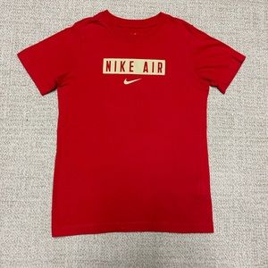 red NIKE sporty shirt 🥊🏓